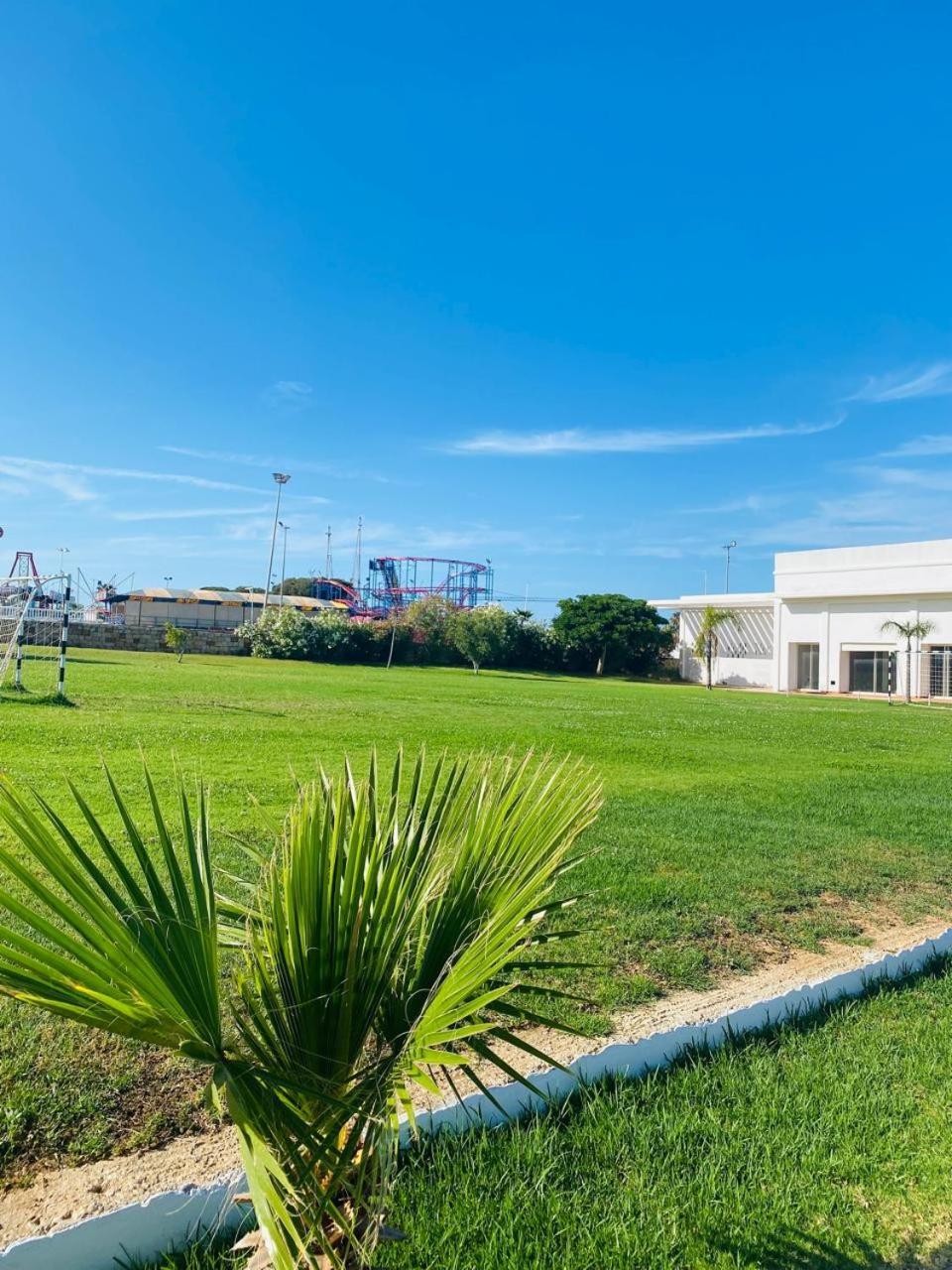 Smir Park Villa Tetouan Bagian luar foto