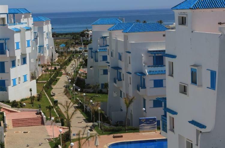 Smir Park Villa Tetouan Bagian luar foto