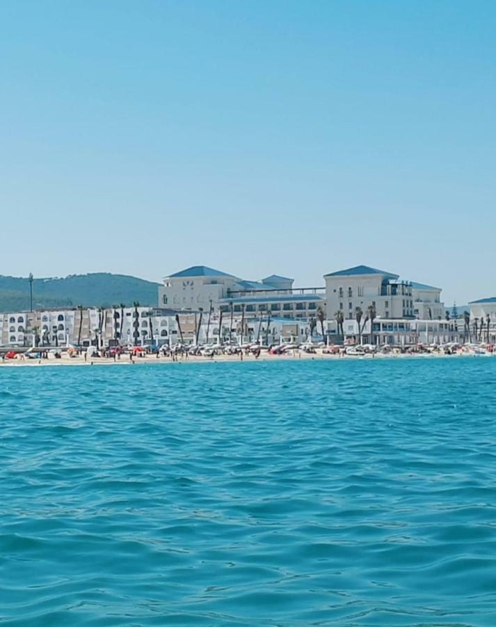 Smir Park Villa Tetouan Bagian luar foto